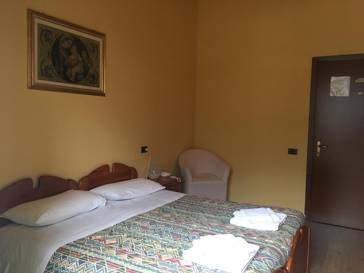 Sporting Club Hotell Ballabio Exteriör bild